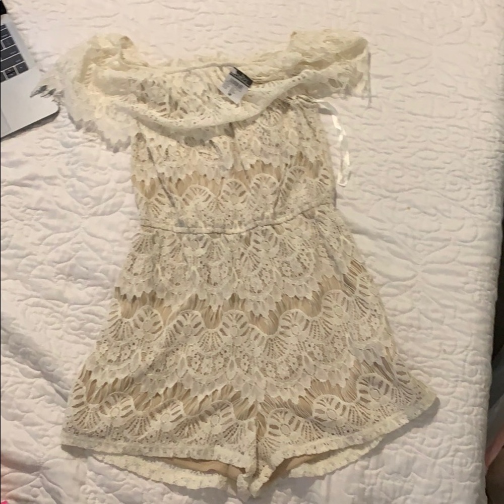 Off Shoulder Lace Romper